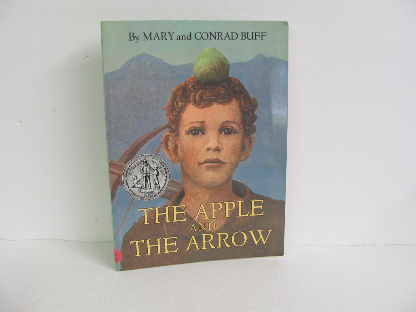 The Apple and The Arrow Houghton Mifflin Pre-Owned Buff Children's Books