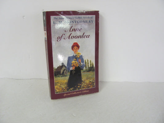 Anne of Avonlea Laurel Leaf Pre-Owned Montgomery Fiction Books